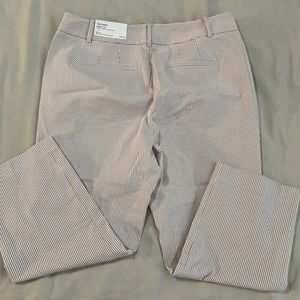 Ann Taylor cropped pants size 10 new with tags
